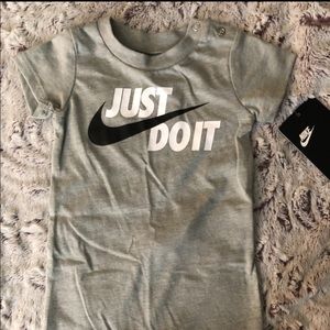 Nike onsie NWT